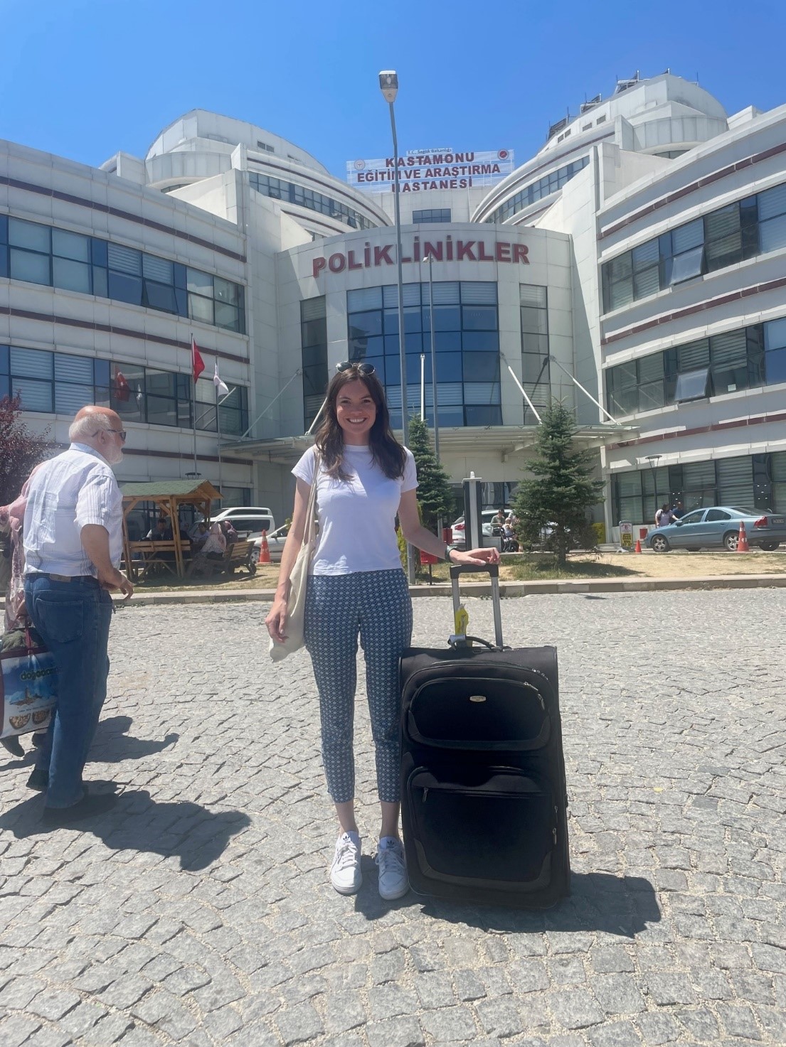 Caitlin Thompson visits Turkey with LSTM CCHF team